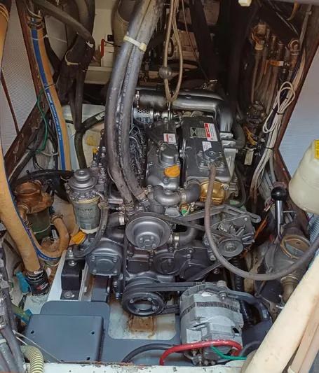 4744 Yacht Photos Pics 