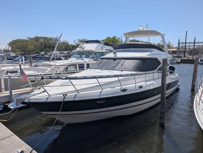 The Last Run Yacht Photos Pics 