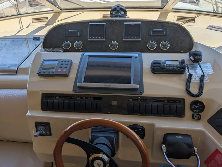 The Last Run Yacht Photos Pics 