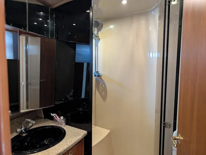 The Last Run Yacht Photos Pics 