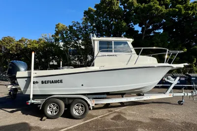 Defiance Admiral 220 EX