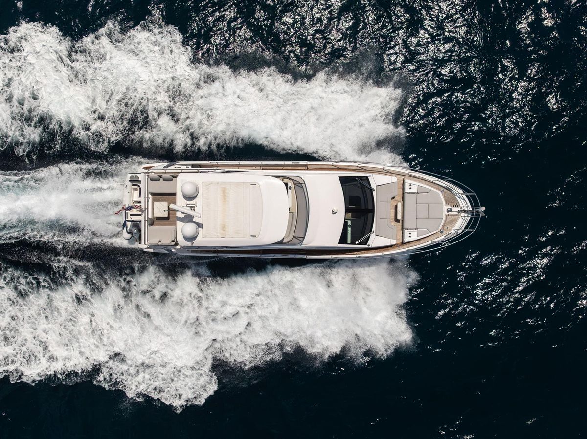 2022 Azimut 60 