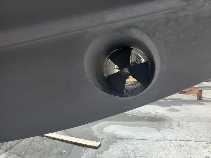  Yacht Photos Pics Close-up of a 1998 Viking Sports Cruiser's bow thruster propeller.