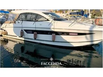2010 Jeanneau Leader 10