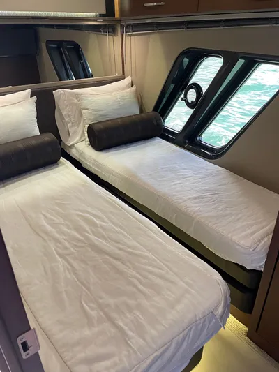 Mairas Yacht Photos Pics 