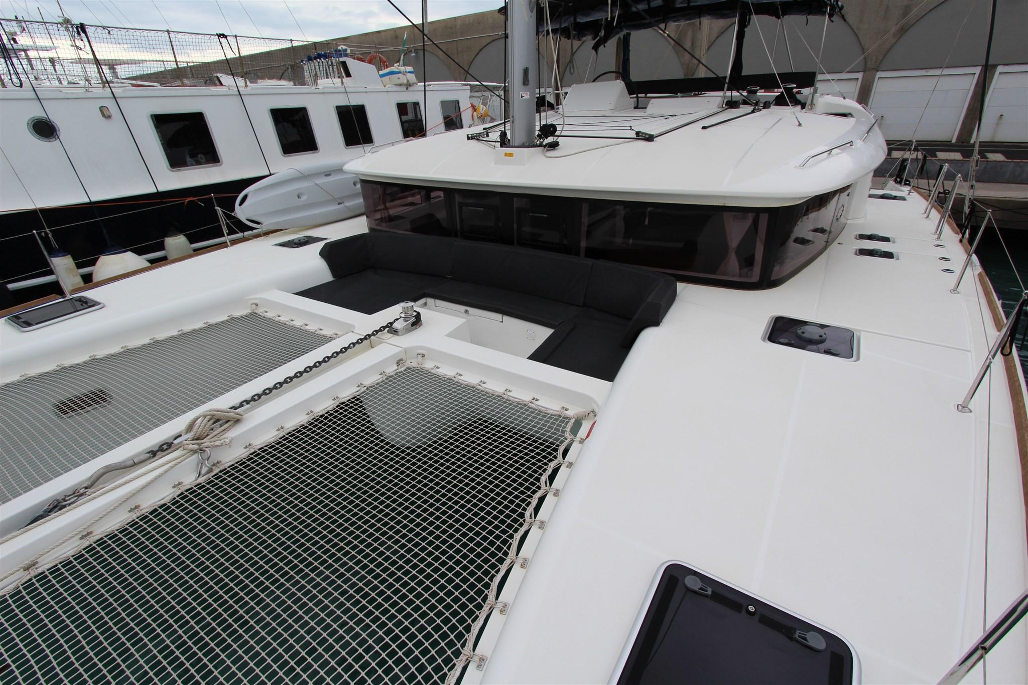 2019 Lagoon 450 F Catamaran for sale - YachtWorld