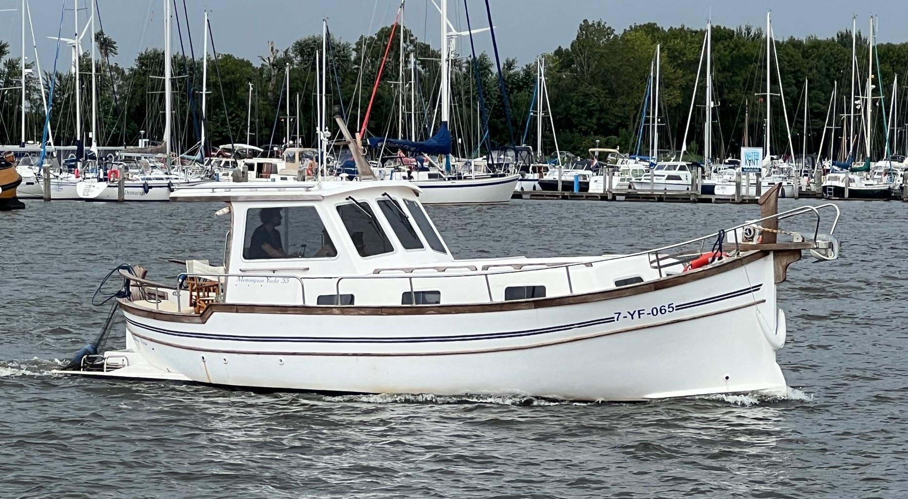 1998 Menorquin Yacht 55