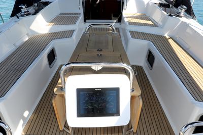 Yacht