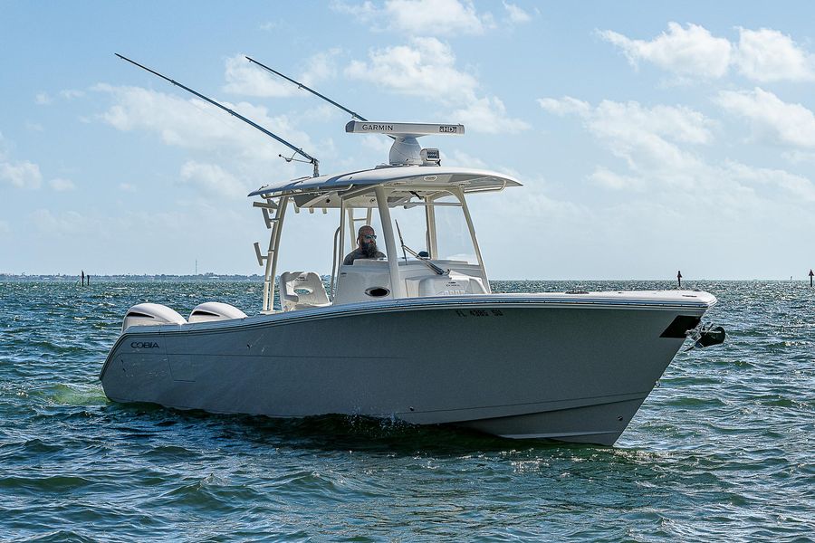 2021 Cobia 320 CC