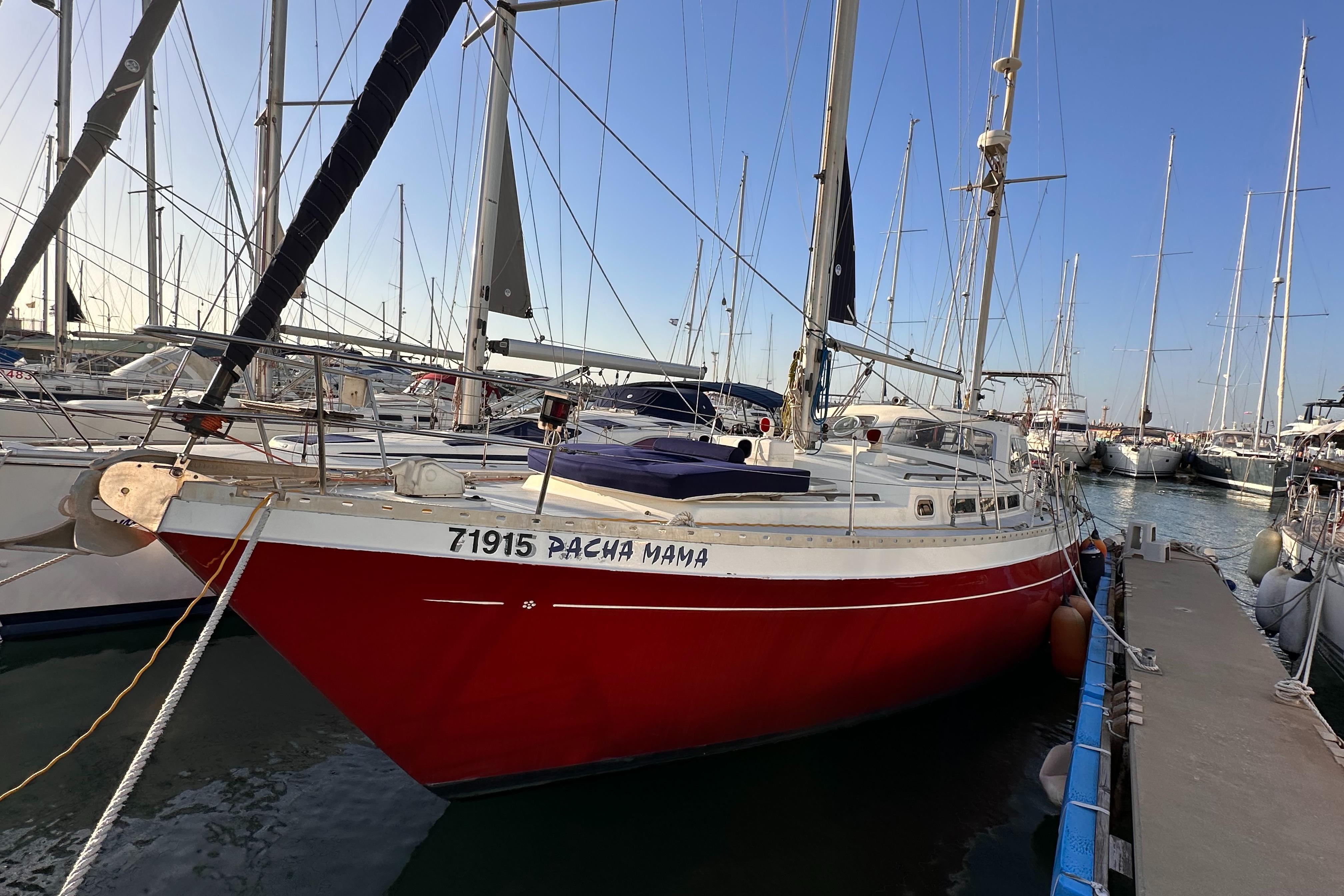 1980 Moody 42 Cc Motorsailer For Sale Yachtworld