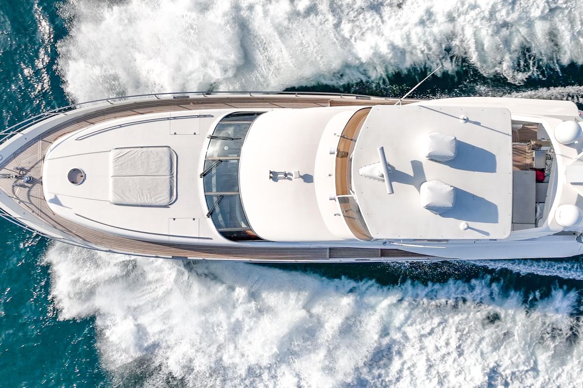 2004 Viking Princess 75 