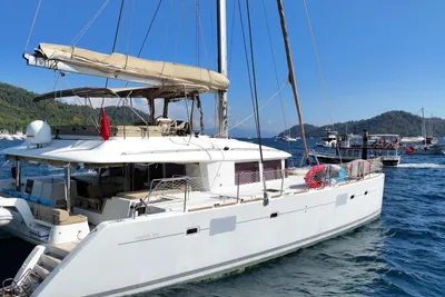 Lagoon 560