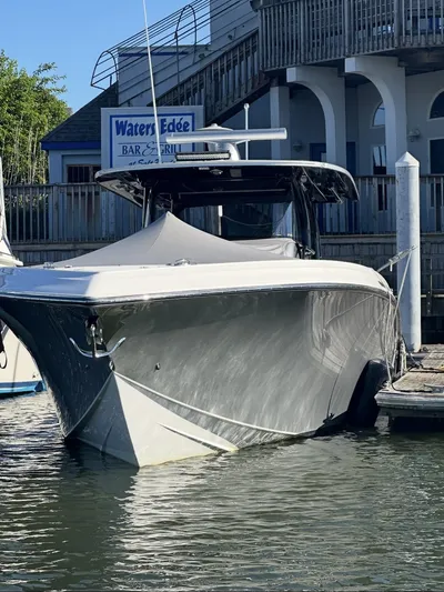  Yacht Photos Pics 2022 Fountain 43 NX Legasea Marine