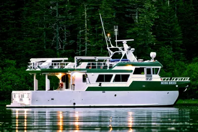 Peregrine 62 Custom