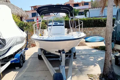 Boston Whaler 230 Dauntless