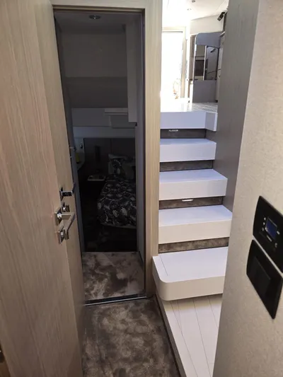 Endless Summer Yacht Photos Pics 