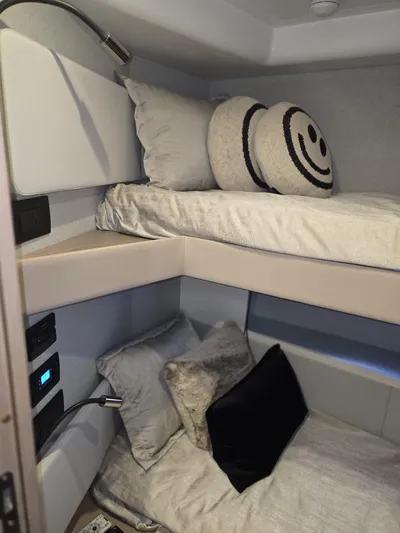 Endless Summer Yacht Photos Pics 