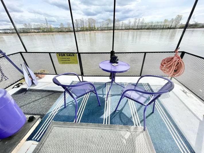 Shangri-la Yacht Photos Pics 