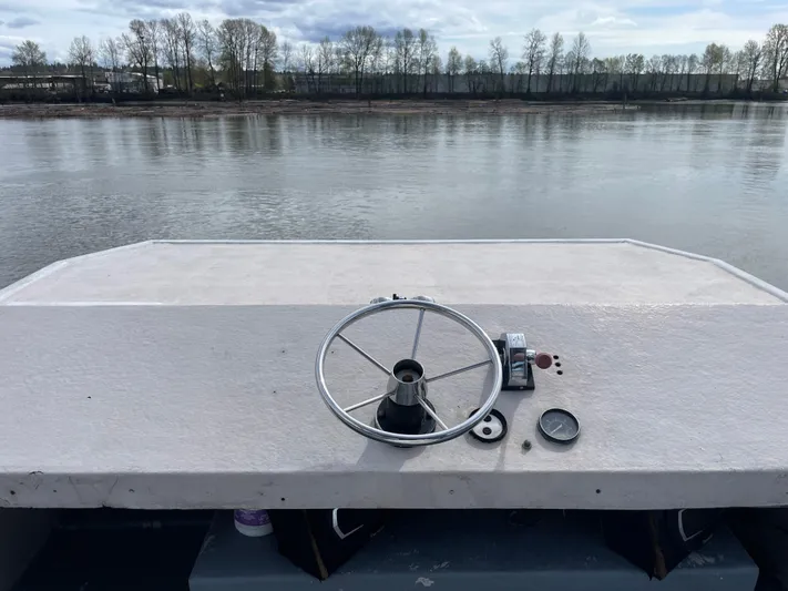 Shangri-la Yacht Photos Pics 