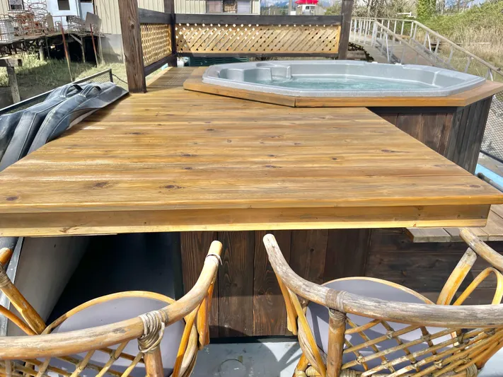 Shangri-la Yacht Photos Pics 