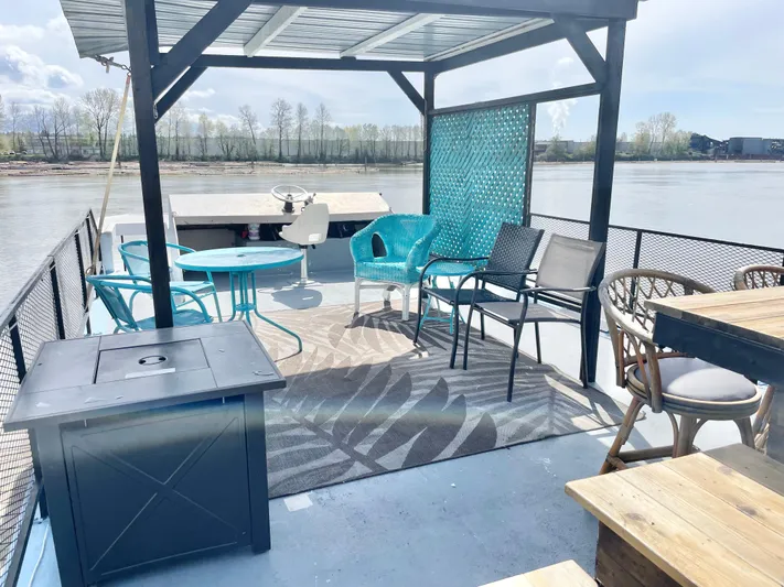 Shangri-la Yacht Photos Pics 