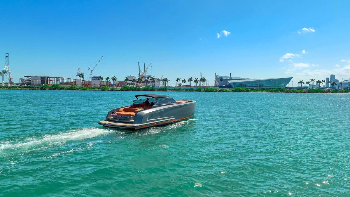 2021 Vanquish Yachts 45 