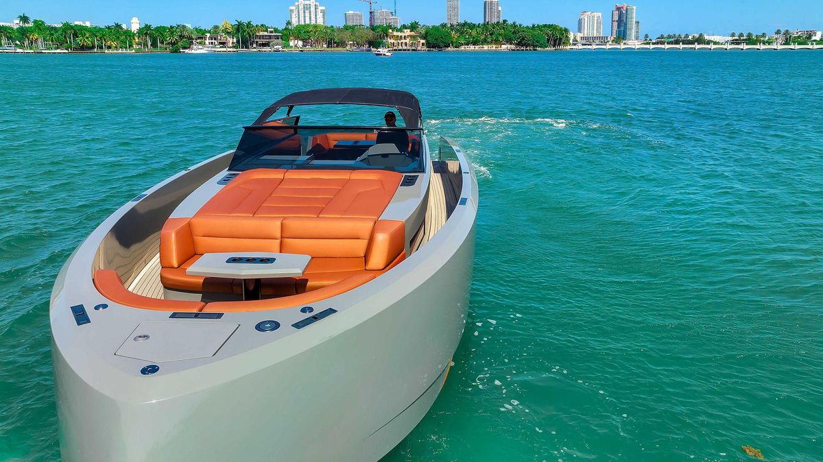 2021 Vanquish Yachts 45 