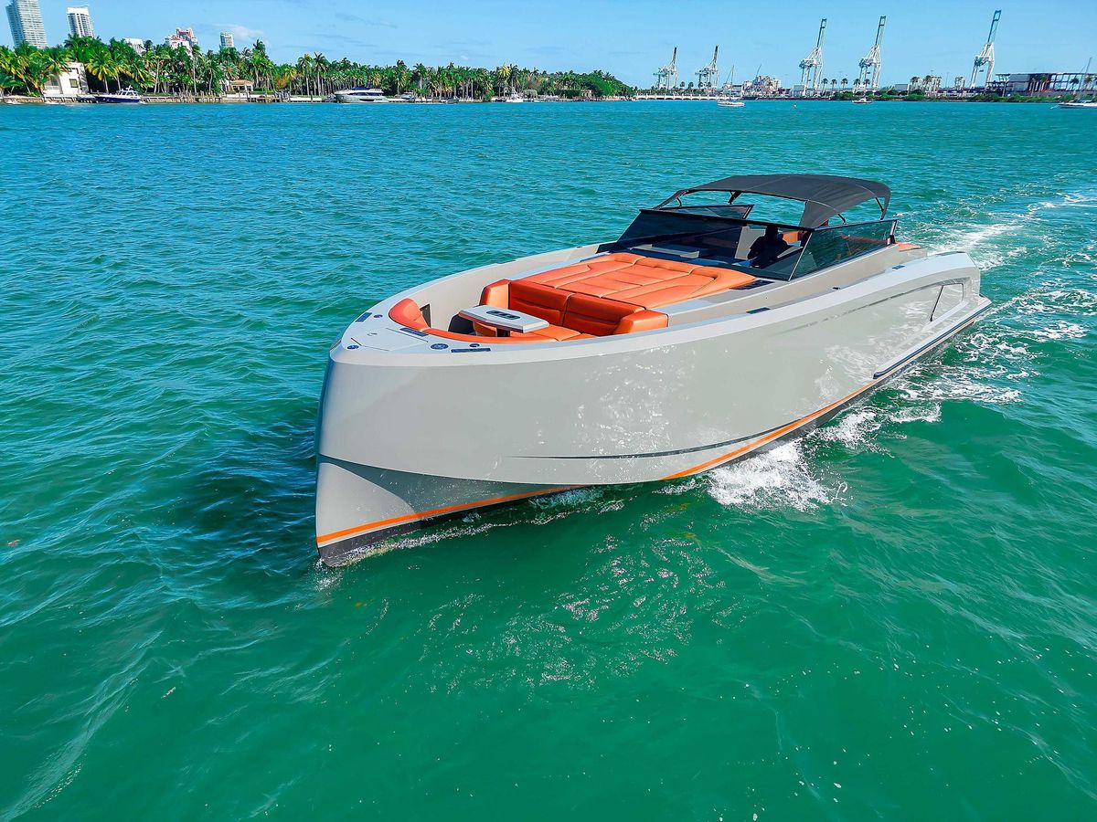 2021 Vanquish Yachts 45 