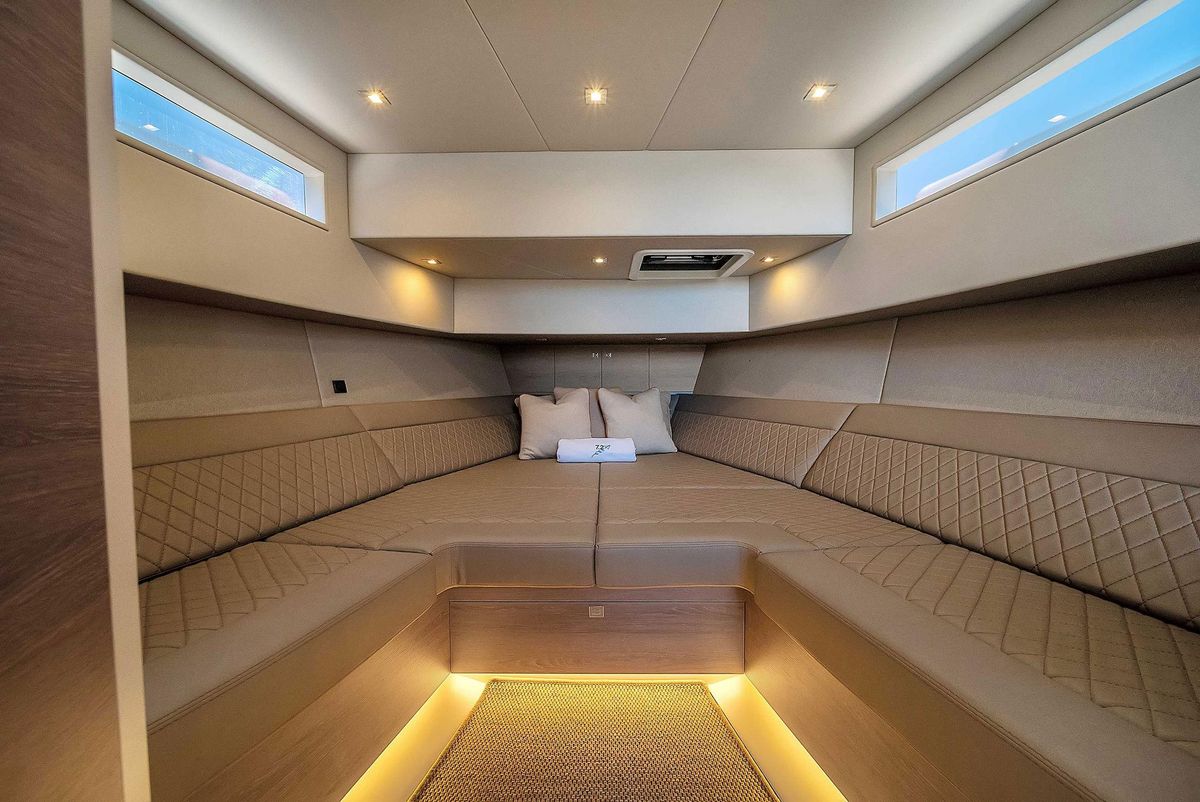 2021 Vanquish Yachts 45 