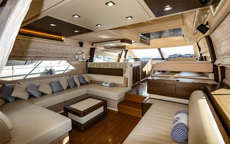 2014 Azimut 66 
