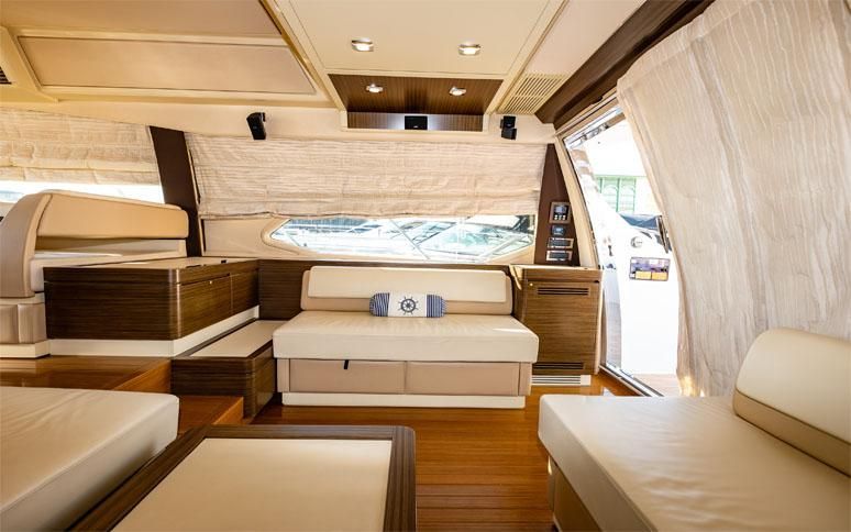 2014 Azimut 66 