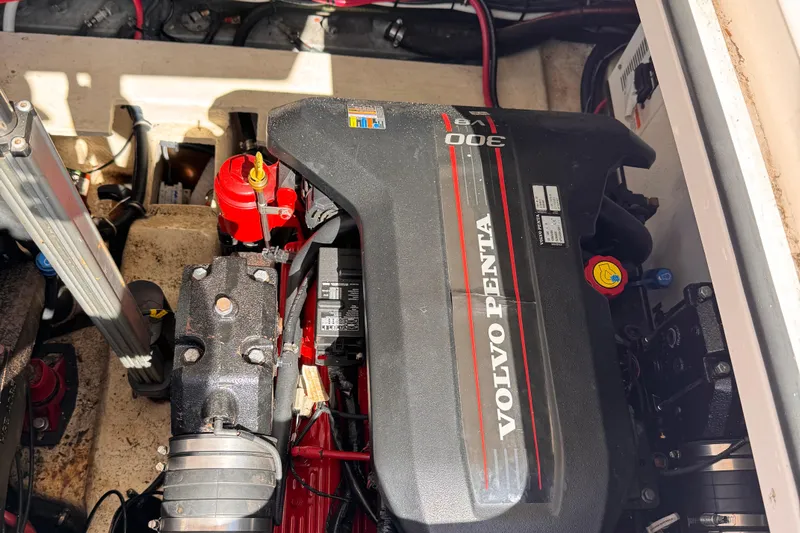  Yacht Photos Pics Volvo Penta engine in 2015 Regal 32 Express boat, detailed view.