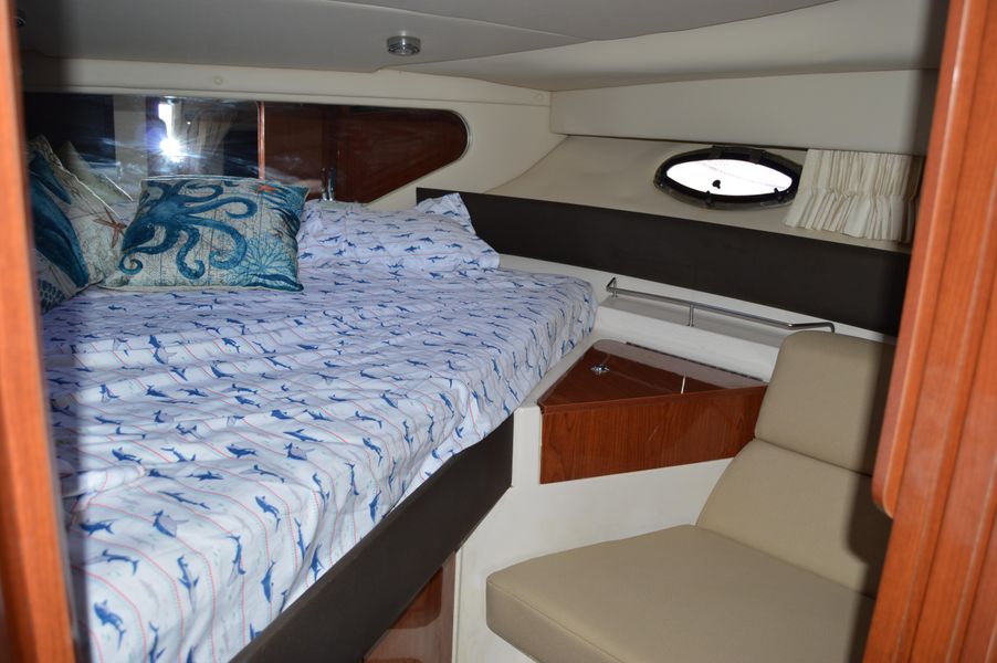 2011 Regal 38 Express