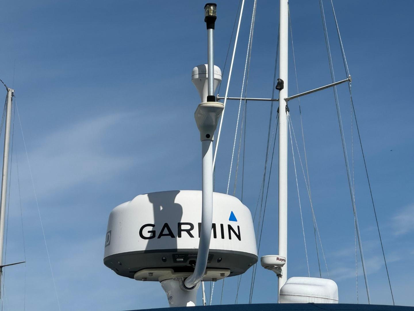 1997 Sea Ray 330 Sundancer Motor Yachts for sale - YachtWorld