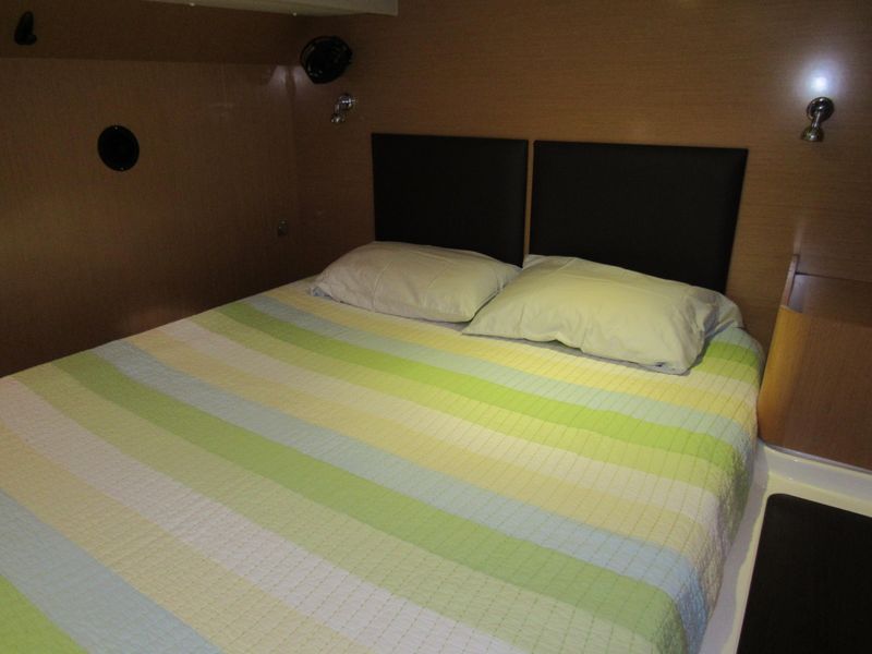 2013 Fountaine Pajot Summerland 40 Power Catamaran