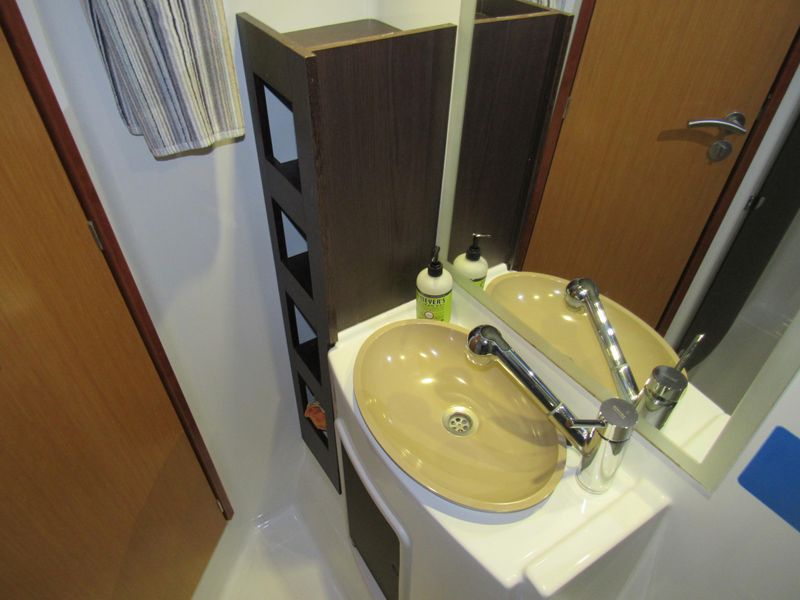 2013 Fountaine Pajot Summerland 40 Power Catamaran