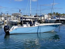 2022 32' Sea Fox-328 Commander Miami, FL, US