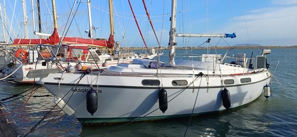 1975 Morgan OutIsland 33