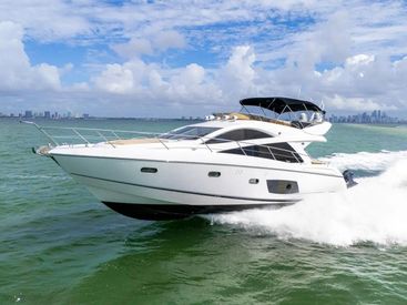 2013 60' Sunseeker-Manhattan 53 Miami, FL, US