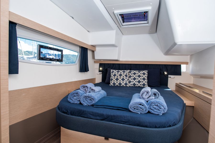 2019 Fountaine Pajot Lucia 40