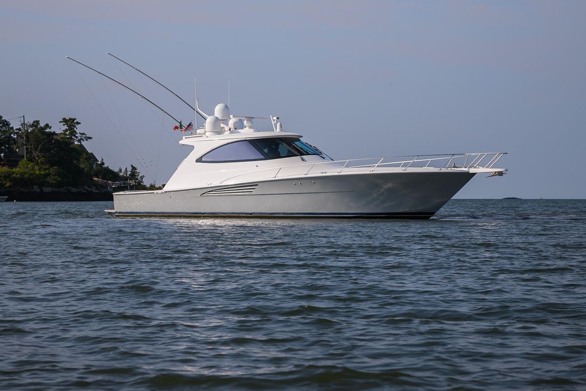 2022 Viking 54 