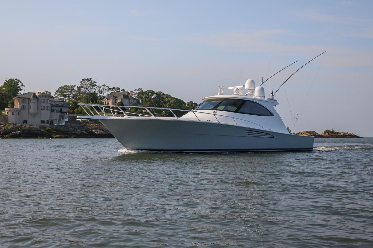 2022 Viking 54 