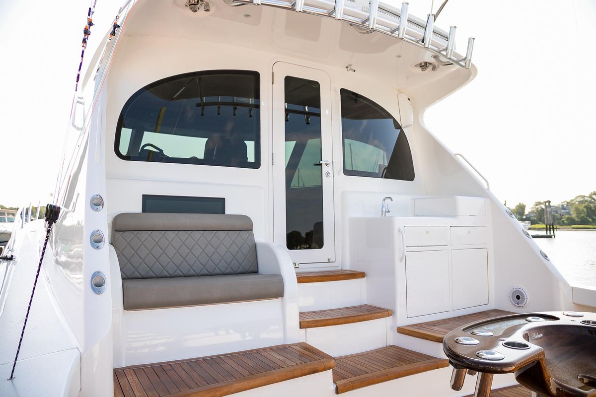 2022 Viking 54 