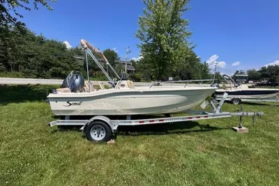 Scout 175 Sport Dorado