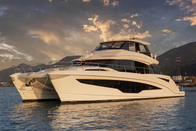 Aquila 70 Luxury
