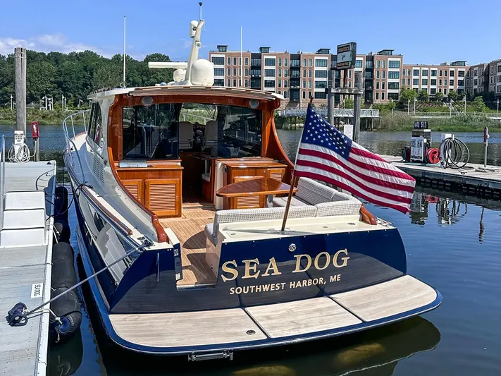 Sea Dog Yacht Photos Pics 