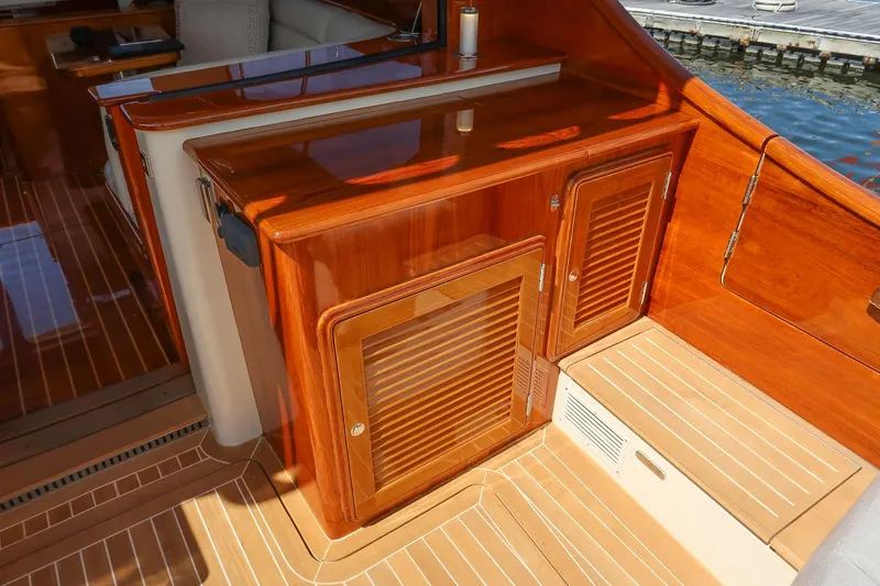 Sea Dog Yacht Photos Pics 