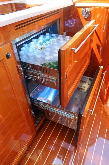 Sea Dog Yacht Photos Pics 