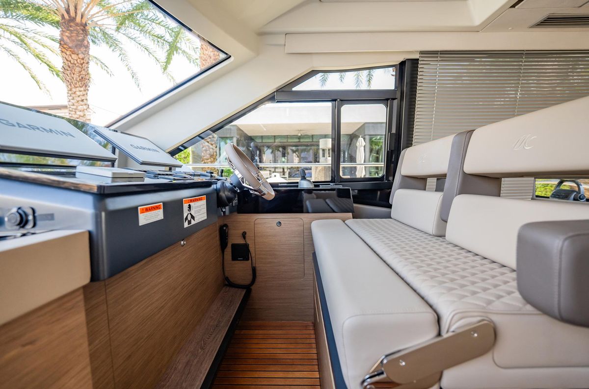 2021 Beneteau 52 
