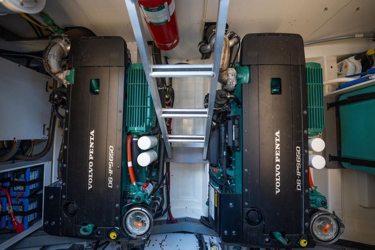2021 Beneteau 52 